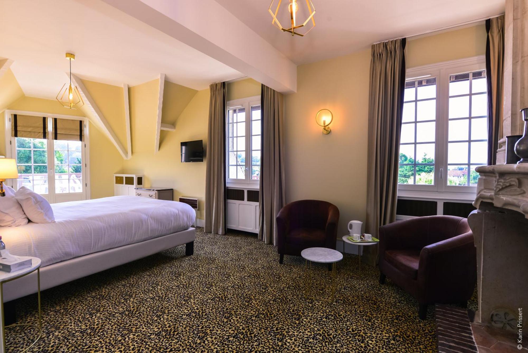 Hostellerie Saint Pierre Ngoại thất bức ảnh